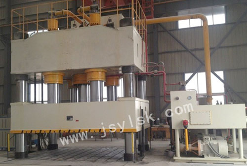 YL32-2000四柱液壓機(jī)