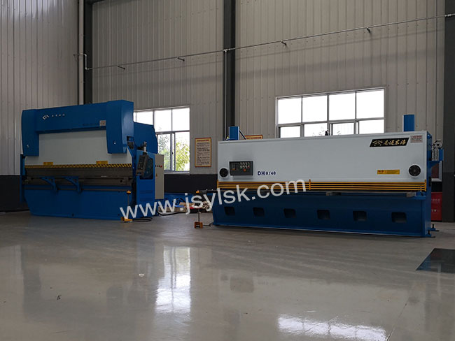 QC11Y-8*4000液壓剪板機